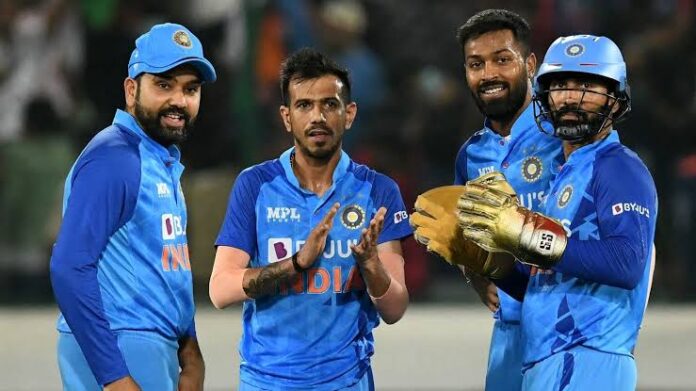 Team India 1 696x391