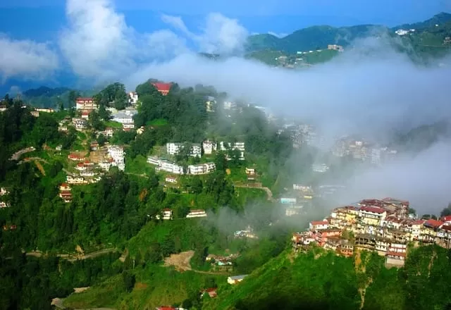 Mussoorie-best-Tourist-Attractions-in-Uttarakhand