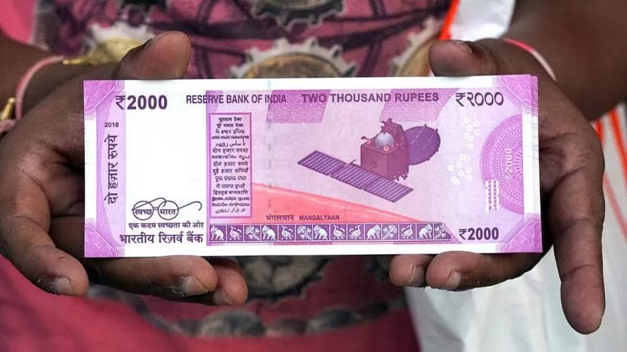 2000 Indian rupee note