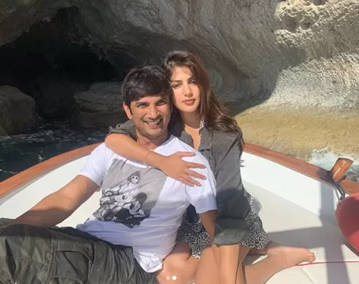 sushant-singh-rajput-rhea-chakraborty