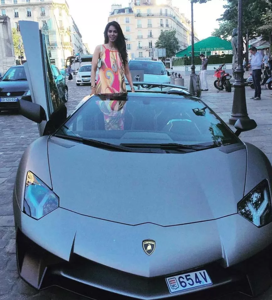 Mallika Sherawat Cars Lamborghini