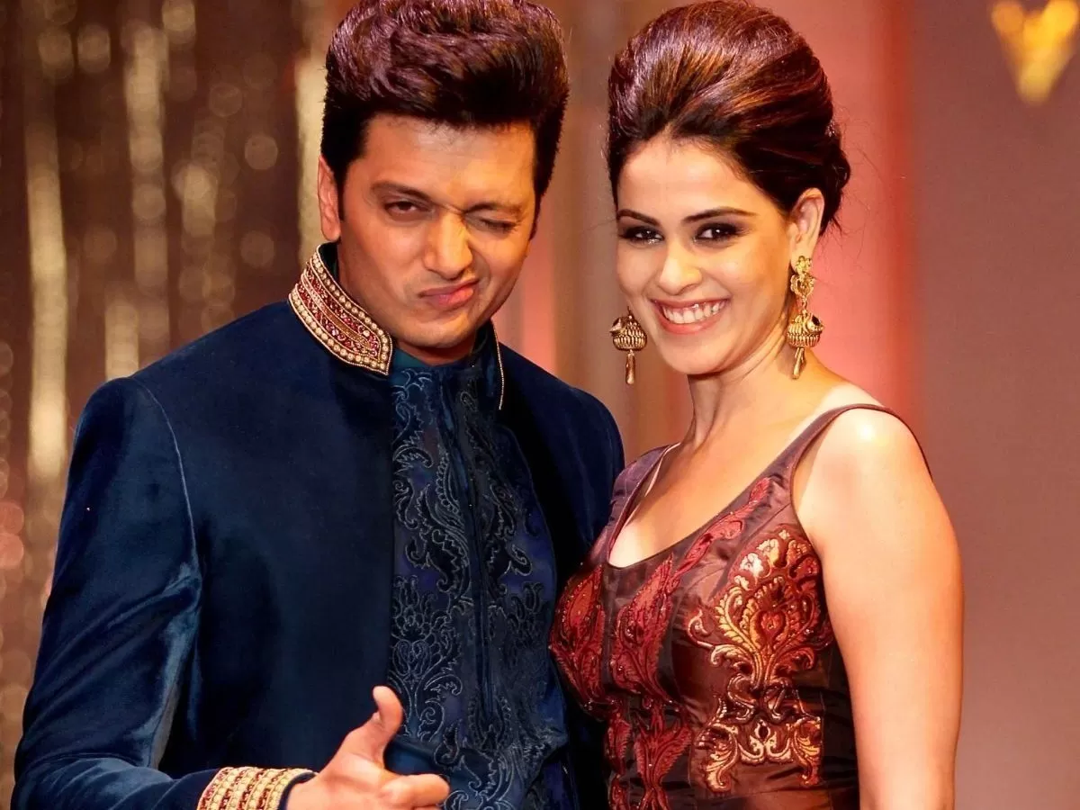 Mushy Photos Of Riteish Deshmukh And Genelia DSouza 0