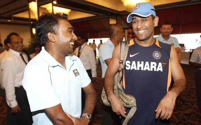 Mahela Jayawardene MS Dhoni